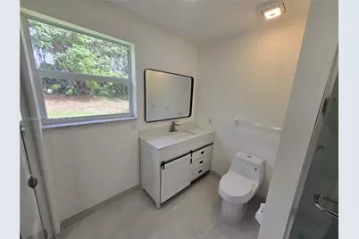 600 SW 8th Pl, Boynton Beach, FL 33426 - Photo 14