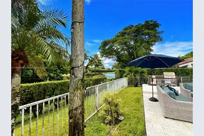 4934 NW 94th Doral Pl, Doral, FL 33178 - Photo 28