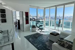 950 Brickell Bay Dr, Miami, FL 33131 - Photo 4