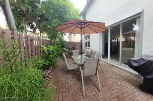 10955 NW 87th Ln, Doral, FL 33178 - Photo 30