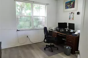 10955 NW 87th Ln, Doral, FL 33178 - Photo 12