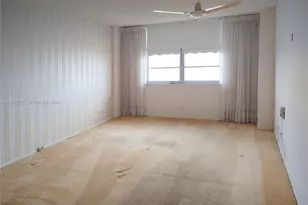 251 174th St, Sunny Isles Beach, FL 33160 - Photo 14