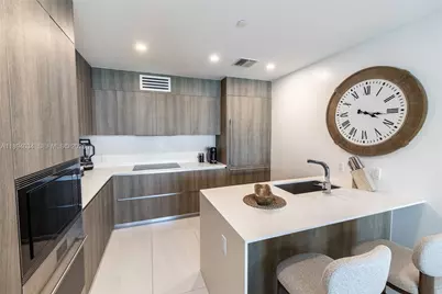 17550 Collins Ave #703, Sunny Isles Beach, FL 33160 - Photo 14