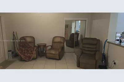 7160 W 10th Ave, Hialeah, FL 33014 - Photo 18
