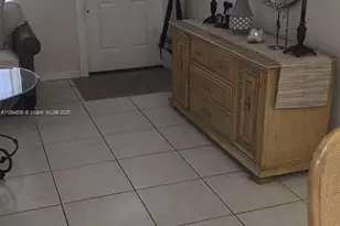 7160 W 10th Ave, Hialeah, FL 33014 - Photo 8