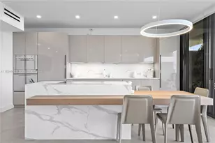 1000 Venetian Way, Miami, FL 33139 - Photo 8