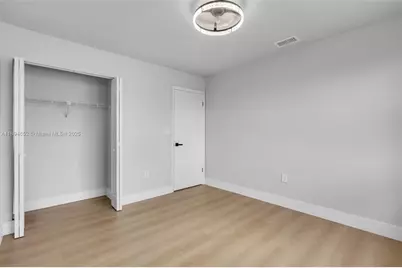191 NW 85th Pl, Miami, FL 33126 - Photo 16