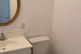 811 NW 46th Ave, Plantation, FL 33317 - Photo 10