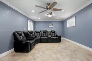 1271 NW 87th St, Miami, FL 33147 - Photo 12