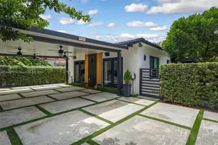 2484 SW 25th St, Miami, FL 33133 - Photo 6