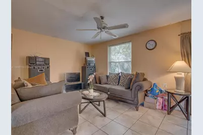4233 NW 38th Ave, Lauderdale Lakes, FL 33309 - Photo 44