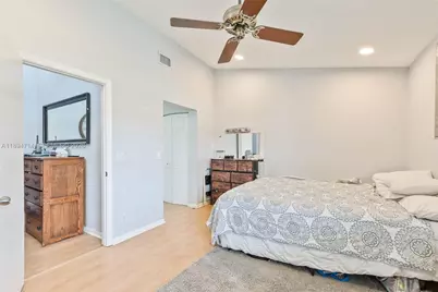 306 Republic Ct #306, Deerfield Beach, FL 33442 - Photo 10