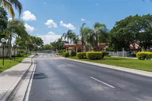 306 Republic Ct, Deerfield Beach, FL 33442 - Photo 32