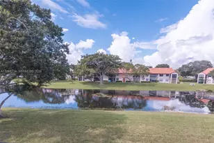 306 Republic Ct, Deerfield Beach, FL 33442 - Photo 22