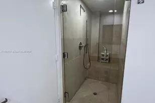 495 Brickell Ave, Miami, FL 33131 - Photo 10