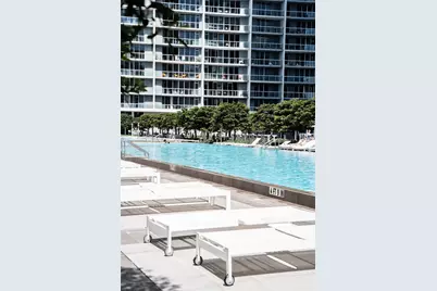 495 Brickell Ave #3208, Miami, FL 33131 - Photo 18