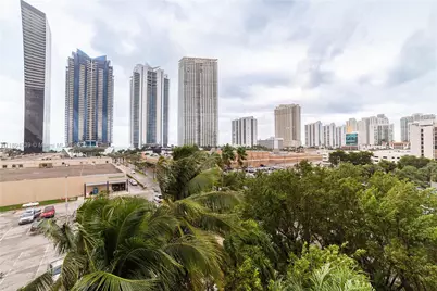 17145 N Bay Rd #4607, Sunny Isles Beach, FL 33160 - Photo 54