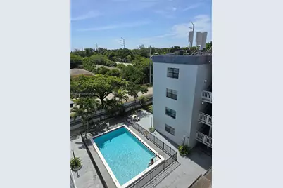 13500 NE 3rd Ct #423, North Miami, FL 33161 - Photo 1