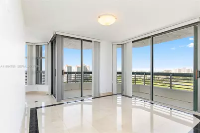 3400 NE 192nd St #LPH5, Aventura, FL 33180 - Photo 4