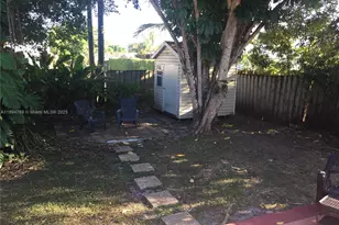 5886 SW 42nd St, Miami, FL 33155 - Photo 16