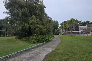 8050 W McNab Rd, Tamarac, FL 33321 - Photo 36