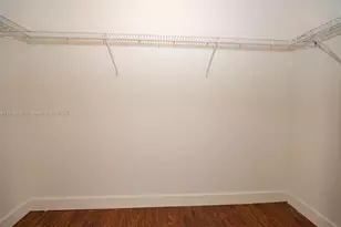 1900 N Bayshore Dr, Miami, FL 33132 - Photo 4