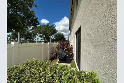 404 NE 194th Ter, Miami, FL 33179 - Photo 34