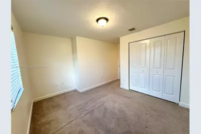 404 NE 194th Ter, Miami, FL 33179 - Photo 20