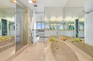 1 Grove Isle Dr, Miami, FL 33133 - Photo 24