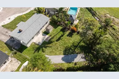 2411 SW 50th Ter, Fort Lauderdale, FL 33317 - Photo 22