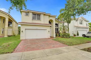2434 SW 157th Ave, Miramar, FL 33027 - Photo 2