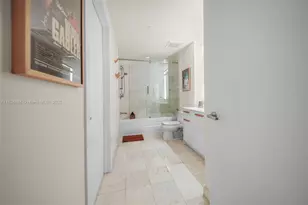 1060 Brickell Ave, Miami, FL 33131 - Photo 22