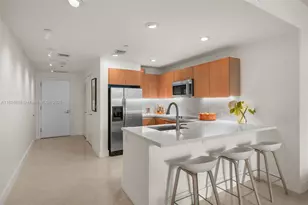 1060 Brickell Ave, Miami, FL 33131 - Photo 14