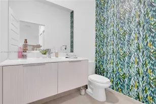 7819 NW 104th Ave, Doral, FL 33178 - Photo 16