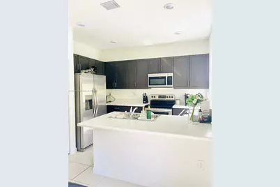 2624 SE 11th Ct, Homestead, FL 33035 - Photo 10