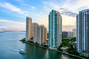 300 S Biscayne Blvd, Miami, FL 33131 - Photo 2
