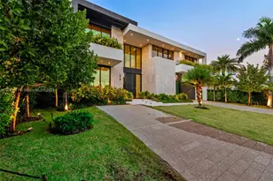 478 Tamarind Dr, Hallandale Beach, FL 33009 - Photo 50