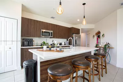 8201 NW 41st St #D-304, Doral, FL 33166 - Photo 12