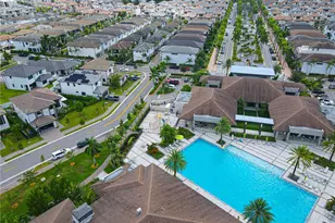 8201 NW 41st St, Doral, FL 33166 - Photo 8