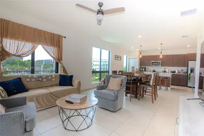 8201 NW 41st St #D-304, Doral, FL 33166 - Photo 16