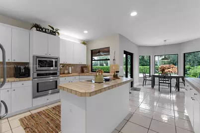 12019 SW 77th Ter, Miami, FL 33183 - Photo 12