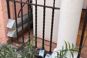 754 Meridian Ave, Miami Beach, FL 33139 - Photo 26