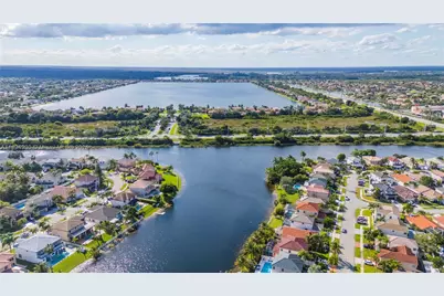 18144 SW 20th St, Miramar, FL 33029 - Photo 40