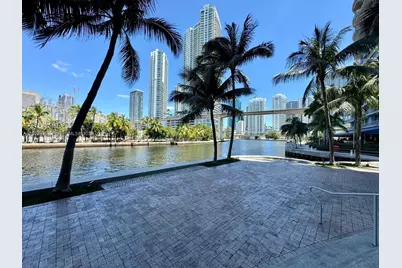 185 SW 7th St #2411, Miami, FL 33130 - Photo 26