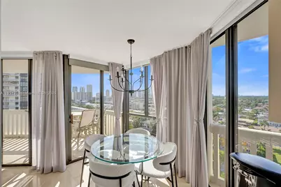 1000 E Island Blvd #1403, Aventura, FL 33160 - Photo 18