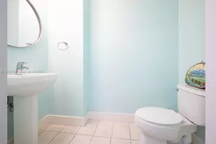 1900 N Bayshore Dr, Miami, FL 33132 - Photo 14