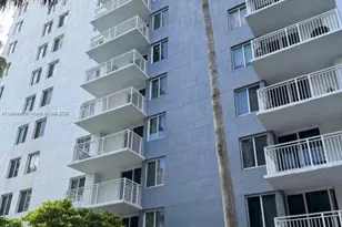 850 N Miami, Miami, FL 33136 - Photo 2