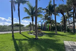 6061 Collins Ave, Miami Beach, FL 33140 - Photo 32