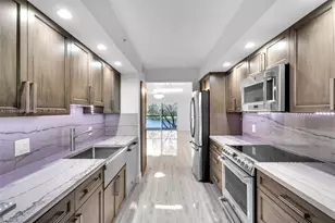 801 SW 141st Ave, Pembroke Pines, FL 33027 - Photo 1