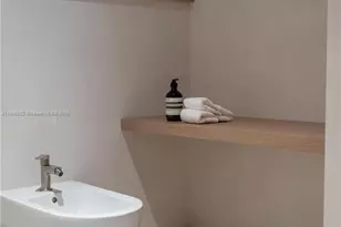 5959 Collins Ave, Miami Beach, FL 33140 - Photo 26